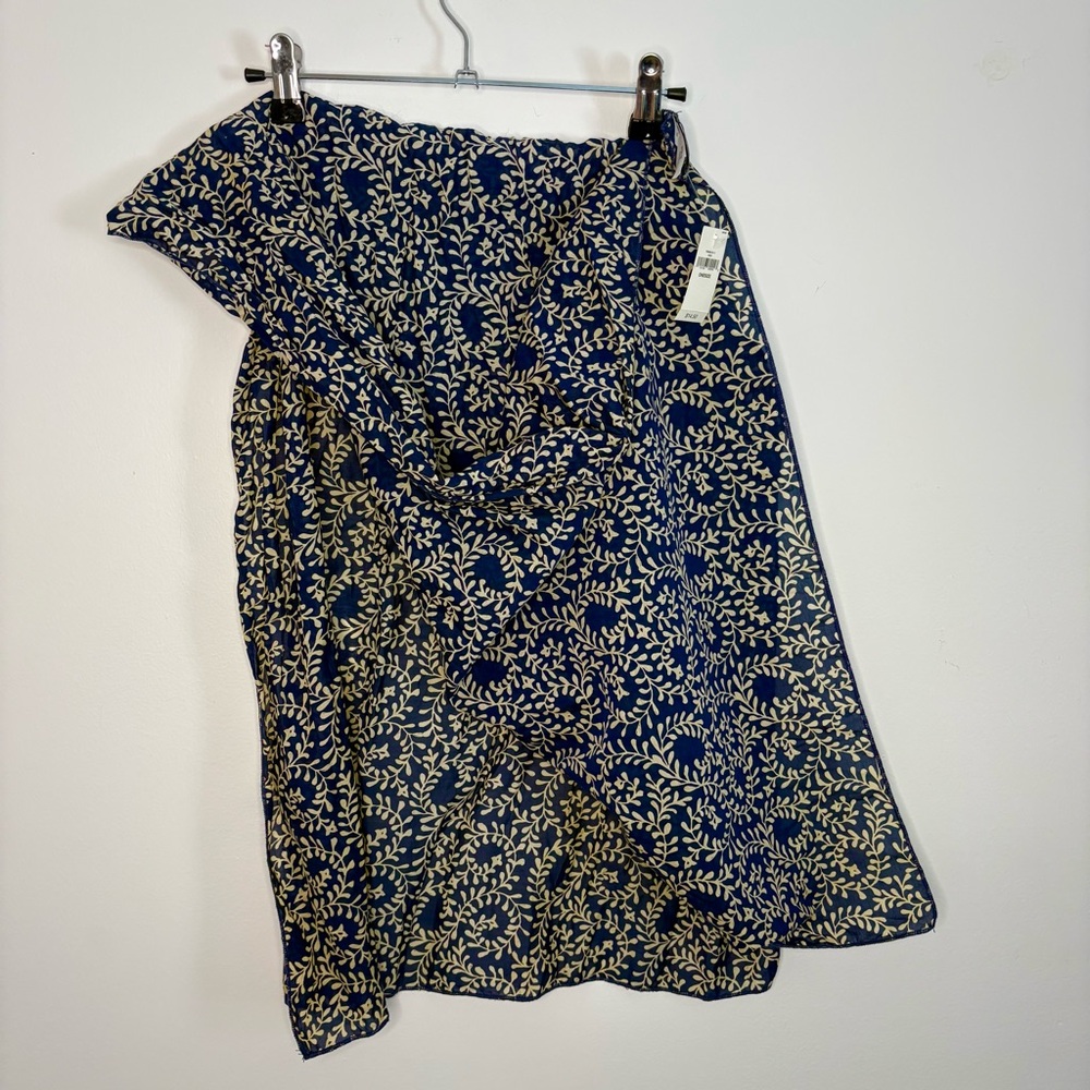 Gap Scarf Floral Navy Blue White NWT 53” X 23” Rectangle